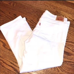 NEW Levi’s Stretch White Crop Capri Jeans